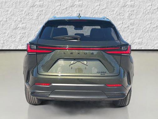 Pear 2026 Lexus NX 350 Luxury