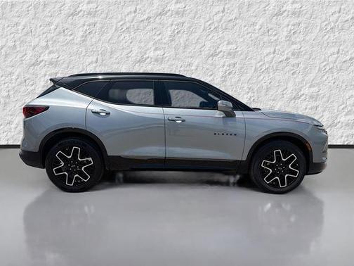 Sterling Gray Metallic 2024 Chevrolet Blazer RS