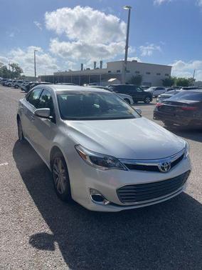 Blizzard Pearl 2014 Toyota Avalon XLE