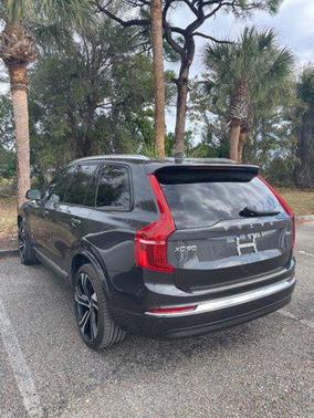 2024 Volvo XC90 B6 Ultimate Bright Theme 7-Seater