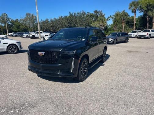 2023 Cadillac Escalade Sport