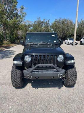 2020 Jeep Gladiator Overland