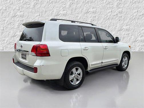 2014 Toyota Land Cruiser Base