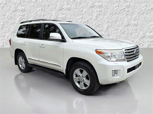 2014 Toyota Land Cruiser Base