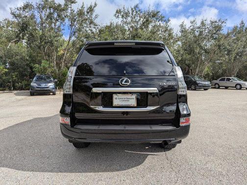 2023 Lexus GX 460 Premium