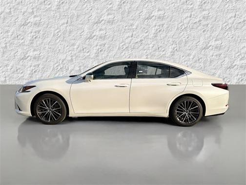 2025 Lexus ES 350 Base