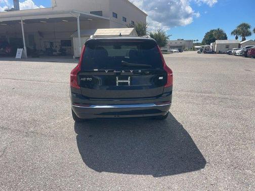 2023 Volvo XC90 Recharge Plug-In Hybrid T8 Plus Bright Theme 7-Seater