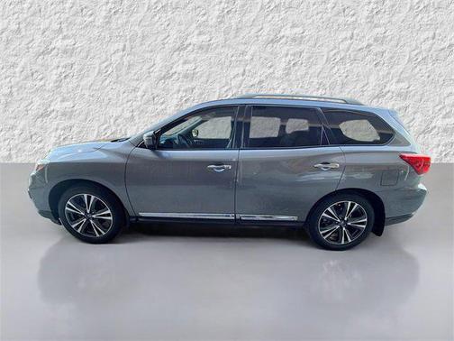 2020 Nissan Pathfinder Platinum 2WD