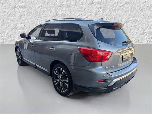 2020 Nissan Pathfinder Platinum 2WD