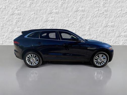 2019 Jaguar F-PACE 25t Prestige