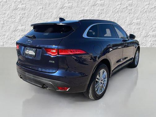 2019 Jaguar F-PACE 25t Prestige