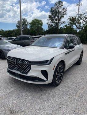 2024 Lincoln Nautilus Reserve