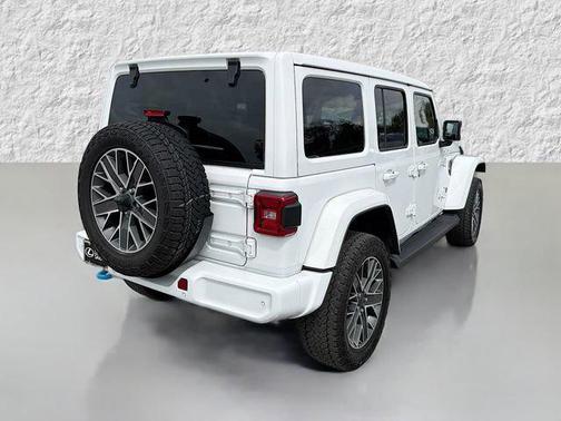 Bright White Clearcoat 2024 Jeep Wrangler 4xe High Altitude