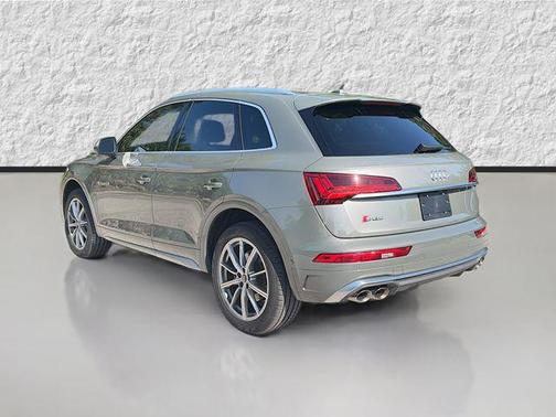 Chronos Gray Metallic 2023 Audi SQ5 3.0T Prestige