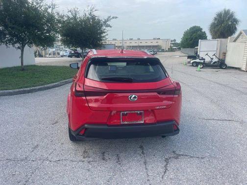 2024 Lexus UX 250h Base