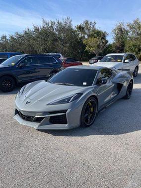 2025 Chevrolet Corvette E-Ray RWD Coupe 2LZ