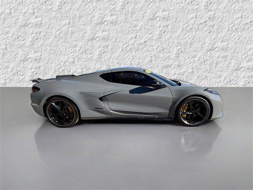 2025 Chevrolet Corvette E-Ray RWD Coupe 2LZ