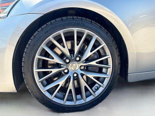 2019 Lexus IS 300 Base