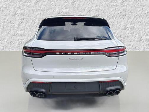 2024 Porsche Macan S