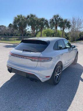 2024 Porsche Macan S