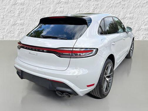2024 Porsche Macan S