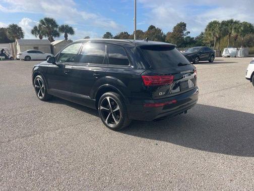 2019 Audi Q7 55 Prestige