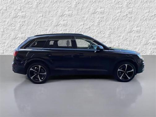2019 Audi Q7 55 Prestige
