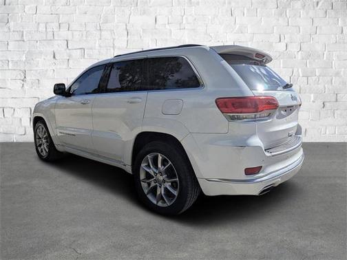 2016 Jeep Grand Cherokee Summit