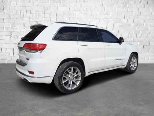 2016 Jeep Grand Cherokee Summit