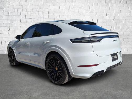 2023 Porsche Cayenne GTS