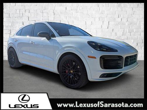 2023 Porsche Cayenne GTS