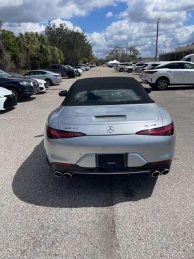 2023 Mercedes-Benz AMG SL 43 Base
