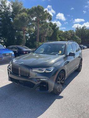 Dravit Grey Metallic 2022 BMW X7 M50i