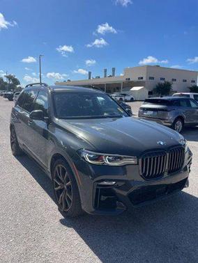 Dravit Grey Metallic 2022 BMW X7 M50i