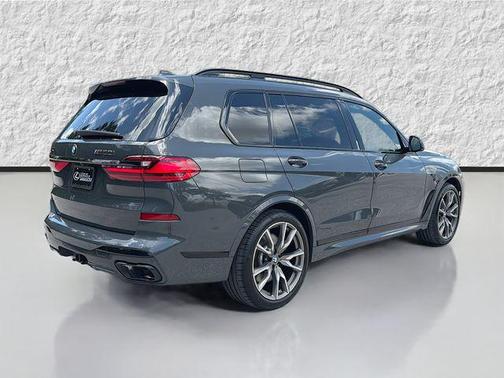 Dravit Grey Metallic 2022 BMW X7 M50i