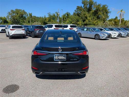 2025 Lexus ES 350 Base