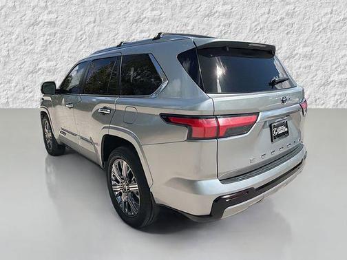 2024 Toyota Sequoia Capstone