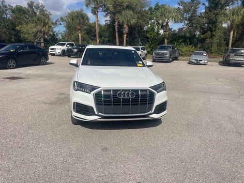 2021 Audi Q7 55 Premium Plus