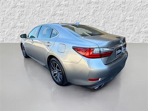 2017 Lexus ES 350 Base