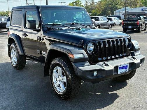Black Clearcoat 2020 Jeep Wrangler Sport