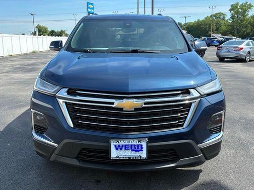 Northsky Blue Metallic 2022 Chevrolet Traverse LT Cloth