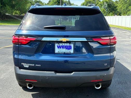 Northsky Blue Metallic 2022 Chevrolet Traverse LT Cloth