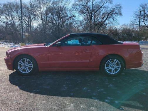 2014 Ford Mustang V6