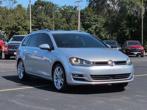 2015 Volkswagen Golf SportWagen TDI SEL 4-Door