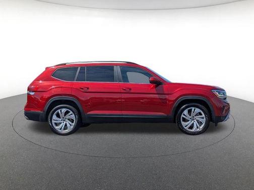 Aurora Red Metallic 2023 Volkswagen Atlas 3.6L SE w/Technology