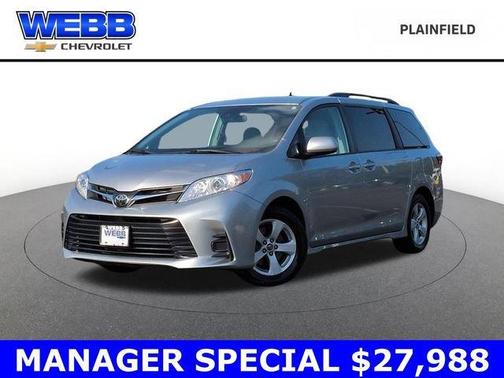 2019 Toyota Sienna LE