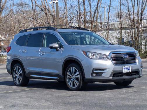 Ice Silver Metallic 2019 Subaru Ascent Limited 7-Passenger