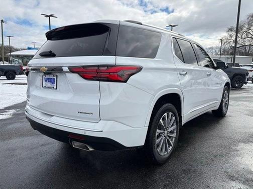 2023 Chevrolet Traverse Premier
