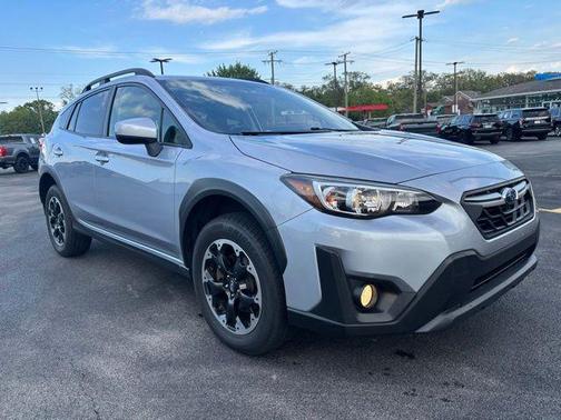 Ice Silver Metallic 2021 Subaru Crosstrek Premium