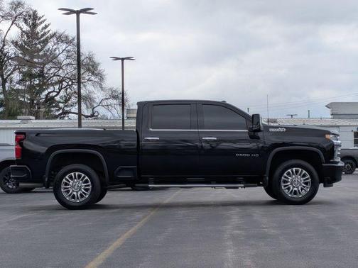 Black 2020 Chevrolet Silverado 2500 High Country